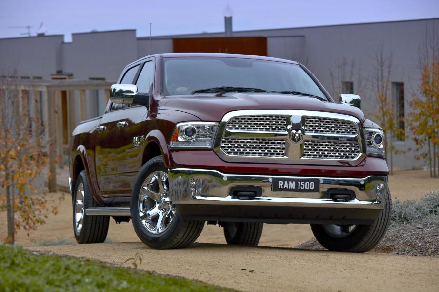  Ram 1500 Laramie Crew Cab (DS) 2018 года  (AU) (фото 2 из 52)